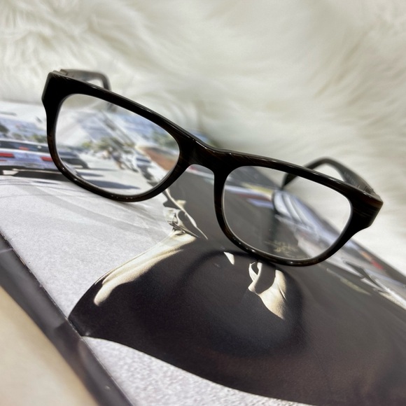 Balmain prescription eyeglasses - Picture 5 of 11